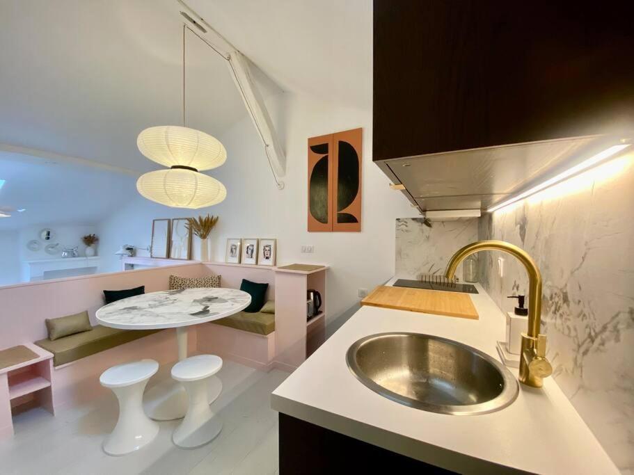 Charmant Cocon Sous Les Toits De Bordeaux Ngoại thất bức ảnh